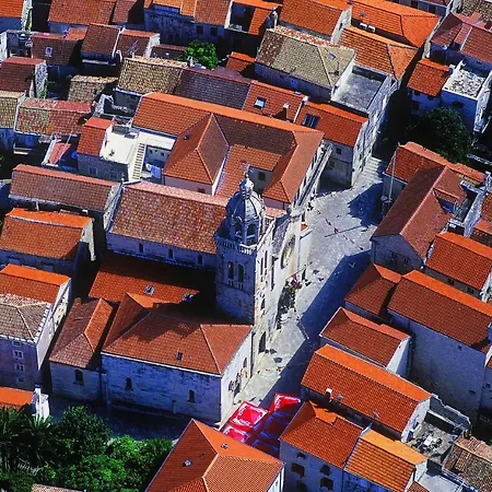 Appartement A2 - Luxury Apt In Center Just 5Min From Beach Korčula