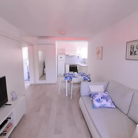 Appartement A2 - Luxury Apt In Center Just 5Min From Beach *